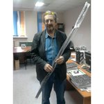 Рафиков Артем, на фото - жена, рыба окунь, вес 160гр., май'10